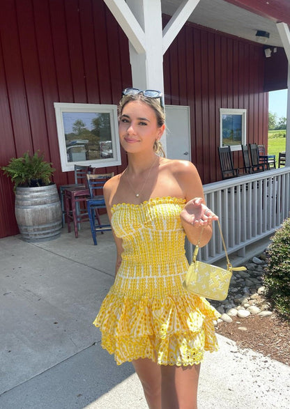 Vestido Amarillo Encantador