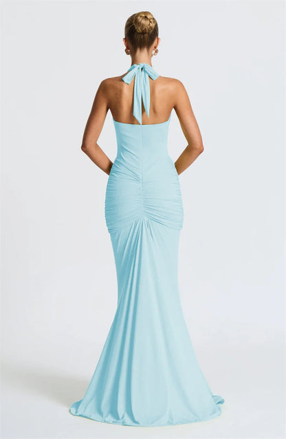 Vestido Halter Sofisticado