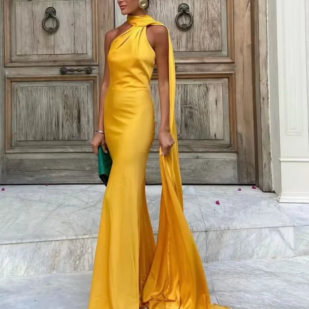 Vestido Largo Satinado Elegante