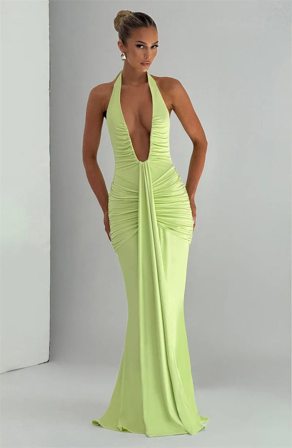 Vestido Halter Sofisticado