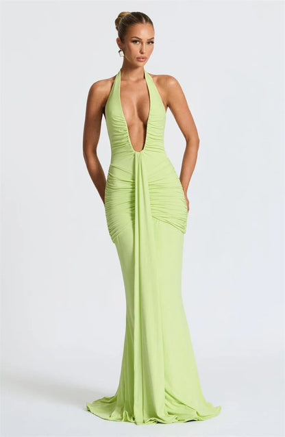 Vestido Halter Sofisticado