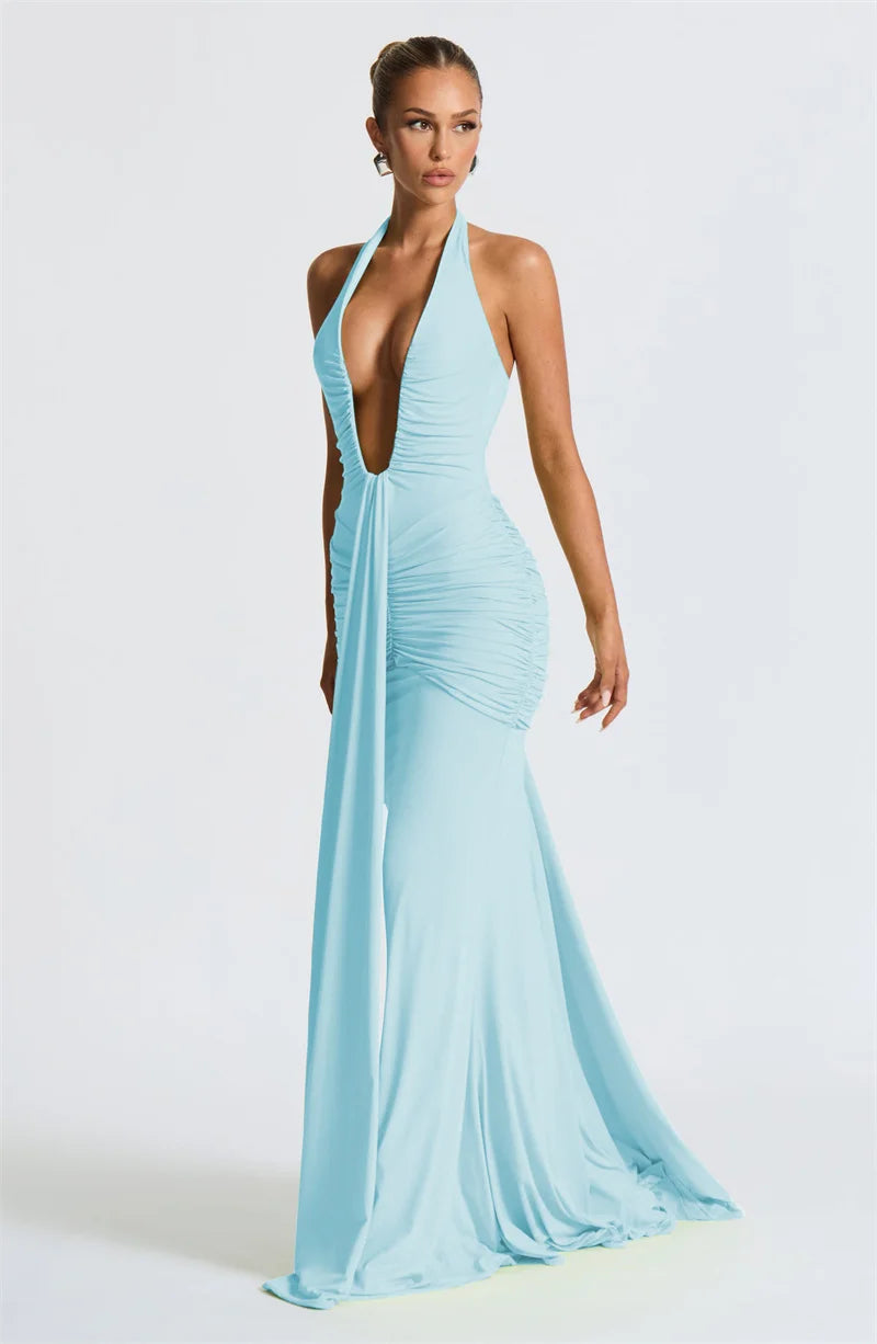 Vestido Halter Sofisticado