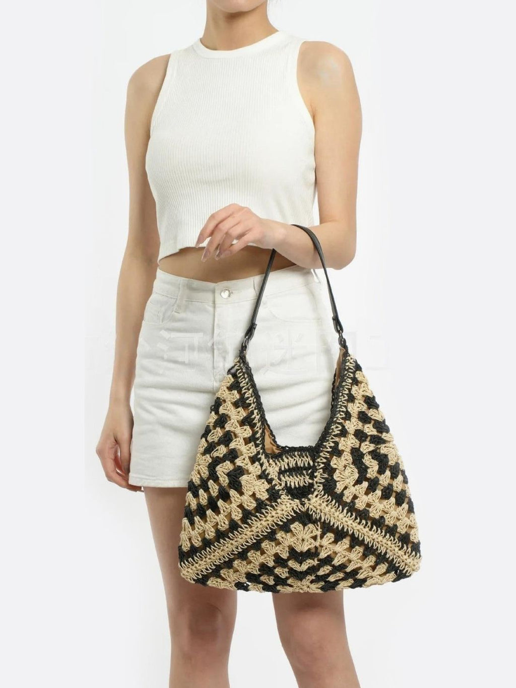 Bolso Boho Triangular Hecho a Mano